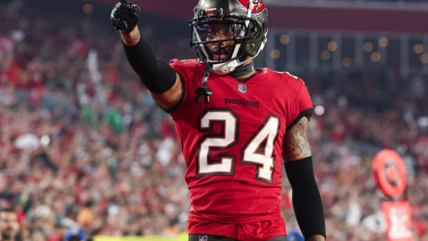 Jan 15, 2024; Tampa, Florida, USA; Tampa Bay Buccaneers cornerback Carlton Davis III (24) gestures after a play against the Philadelphia Eagles during the second half of a 2024 NFC wild card game at Raymond James Stadium. Mandatory Credit: Kim Klement Neitzel-USA TODAY Sports